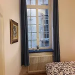 Cosy Little House *